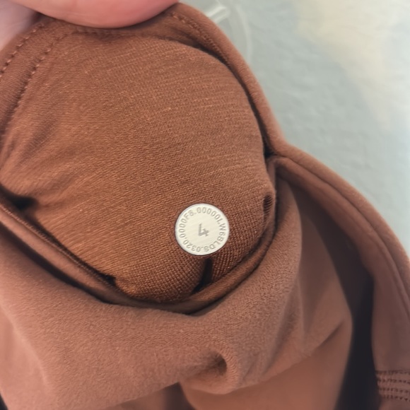 Lululemon unlimit legging ancient copper size 4 keyhole* 23inseam - Picture 3 of 4